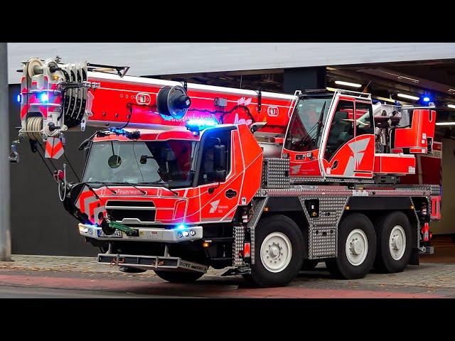 [NEUER FEUERWEHRKRAN] - FEUERWEHR KÖLN | Einsatzfahrten von LÖSCHZUG, EINSATZLEITUNG und MEHR!