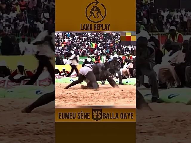 Eumeu Sène vs Balla Gaye - 2ème Combat          #luttesénégalaise #lamb #ballagaye2 #eumeusene