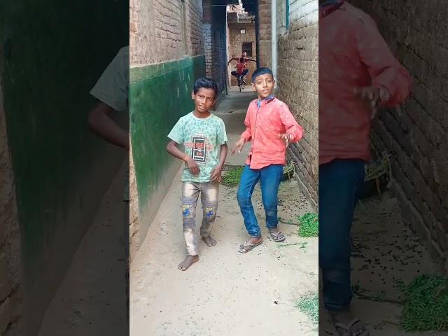 #viralvideo #youtubeshorts #shortvideo #efdewe #saurabh