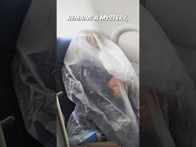 Passenger gets DIARRHEA all over plane