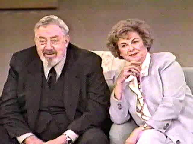 Raymond Burr and Barbara Hale Tribute: Perry Mason (Vicki! 4-23-93)