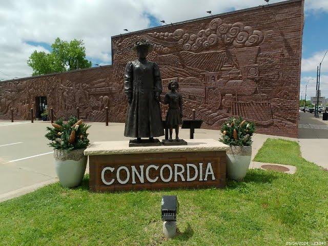 dash cam tour of downtown Concordia, Kansas 5 4 24