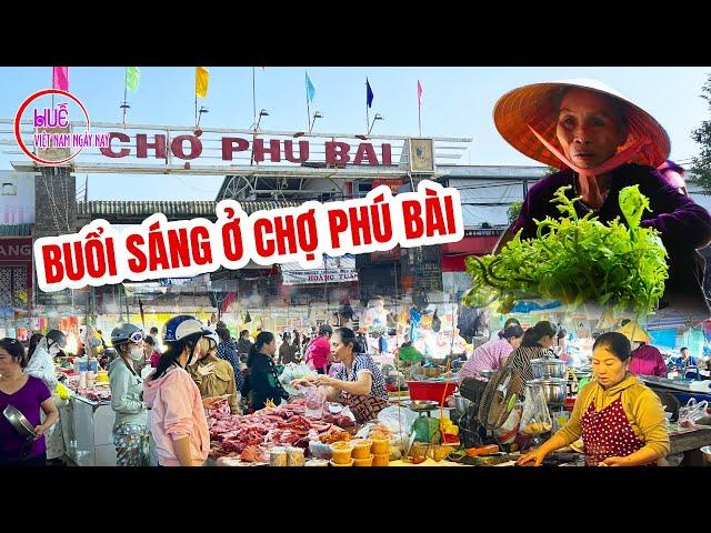 10/11 - Trở lại chợ Phú Bài cập nhật món ngon, mua sắm và nghe Mệ kể chuyện mà rưng rưng nước mắt