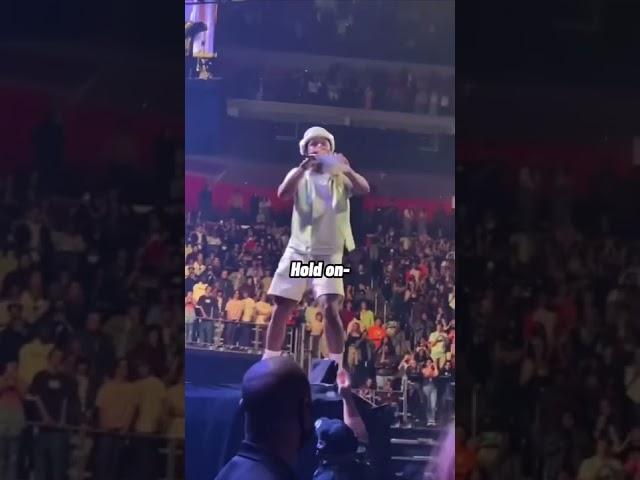 Tyler the creator finds a fan reading a book at his concert 