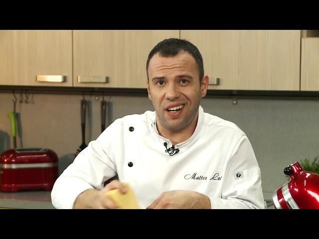 Однажды в Италии: шеф-повар Маттео Лаи готовит из курочки "Рококо" куриный киш лорен и хамбл салат