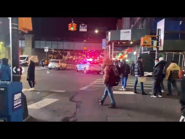 Woman stabbed in the neck in Flushing