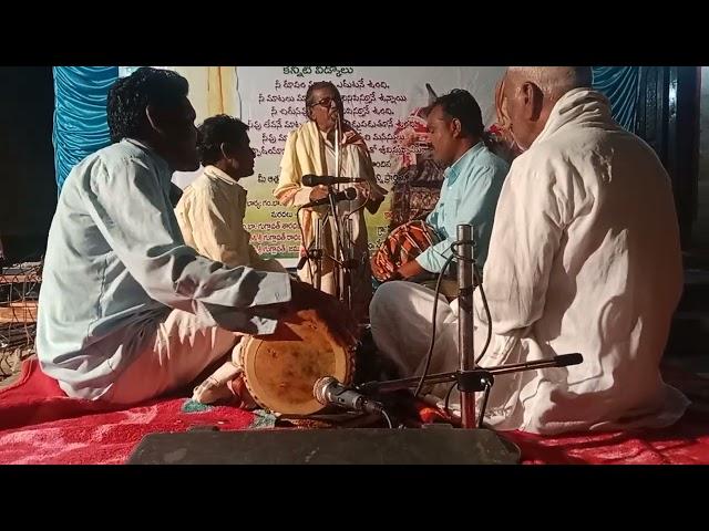 Mohan das Maharaj super Bhajan Borgam 