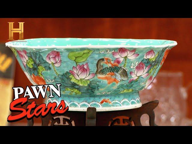 Pawn Stars: ANCIENT Asian Ceramics with HUGE $$$ Tag (Season 10)