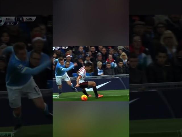 Damn #funny #nutmeg #debruyne #soccer #futbol #shorts #tricks #mancity #kdb