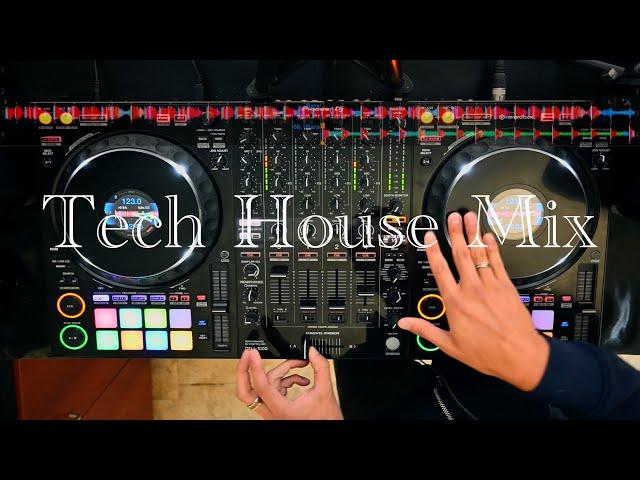 Tech House mix on Pioneer DDJ 1000 (Long Ver.)