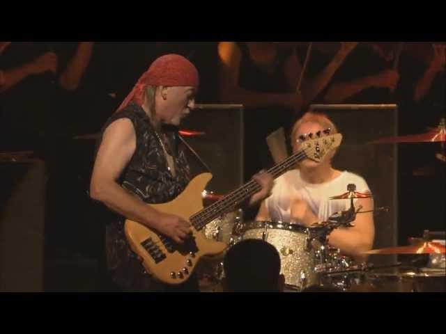 Deep Purple - Roger Glover bass solo [LIVE @ Montreux]