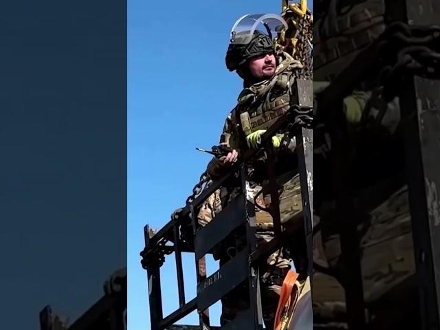 Неразорвавшийся «Шахед» в турбине ветряка в Украине