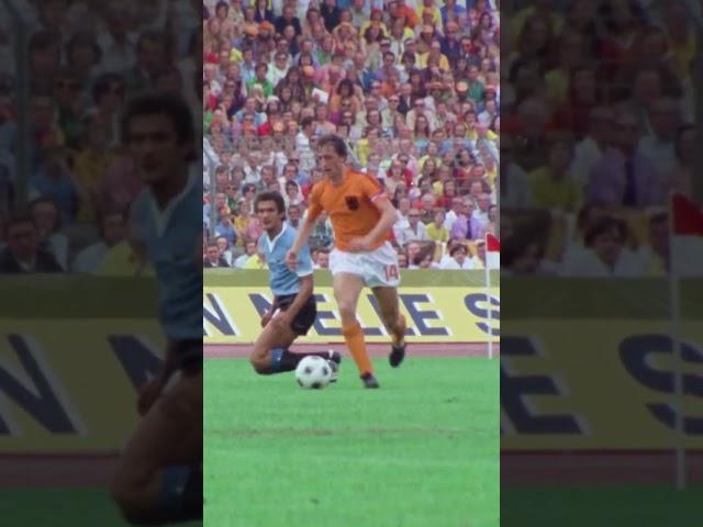 Cruyff was a dribbling GENIUS  | #ShortsFIFAWorldCup #Shorts