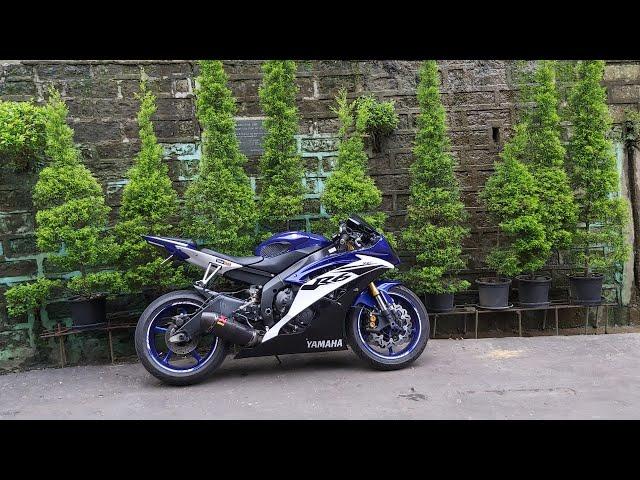 Yamaha YZF R6 Short Ride