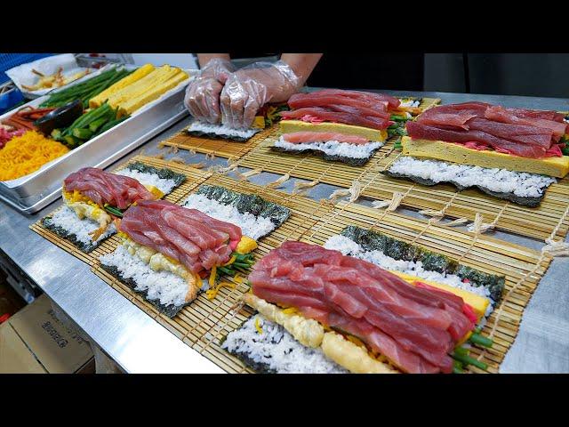 SNS에서 핫한 참치폭탄 초대형 후토마끼?! 초밥 미식가들이 환장하는 일본식 대왕 김초밥 Crazy Amount of Giant Sushi - Korean Street Food