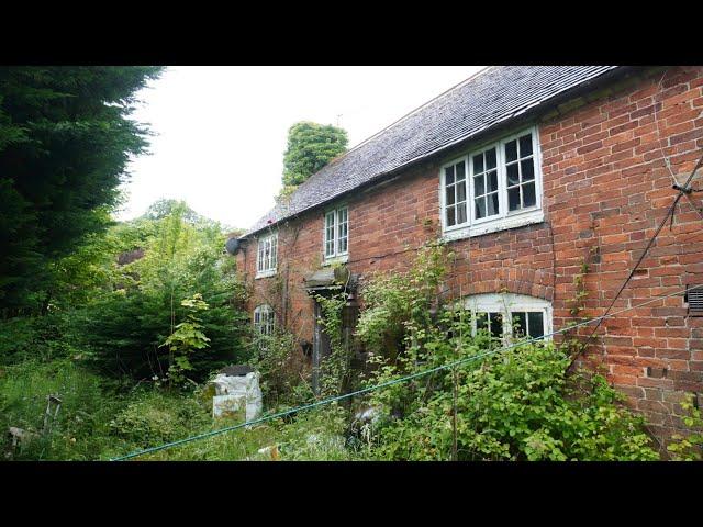 Abandoned House Left Frozen In Time When the Owner Died Inside - Life Of Grime