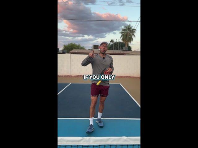 Two scenarios to use a 2 handed backhand in pickleball