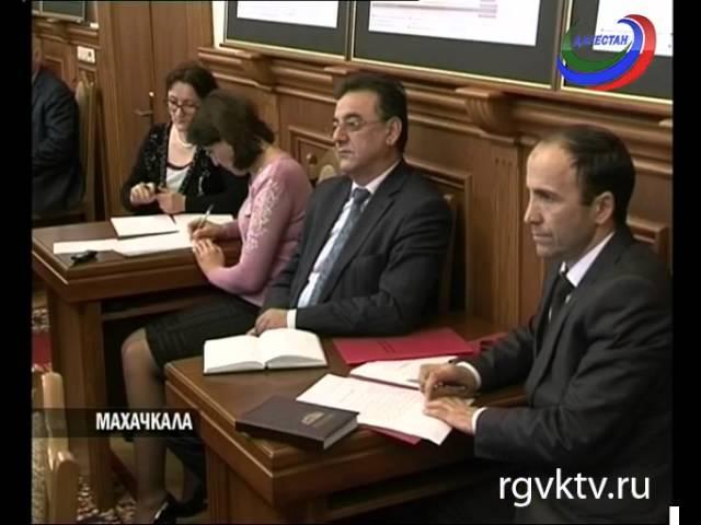 В Махачкале прошло заседание Президиума НС РД