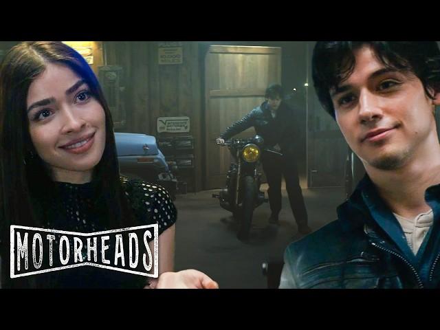 Curtis & Caitlyn's First Kiss After A Romantic Bike Ride | Motorheads