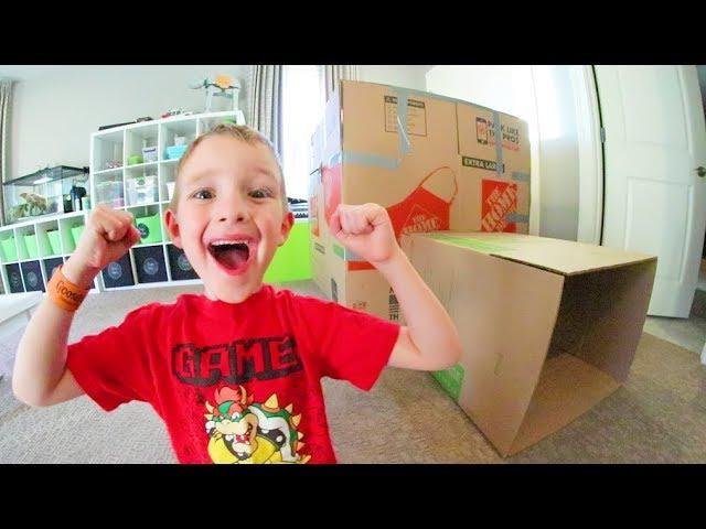 Father & Son ULTIMATE HOUSE FORT SURPRISE!