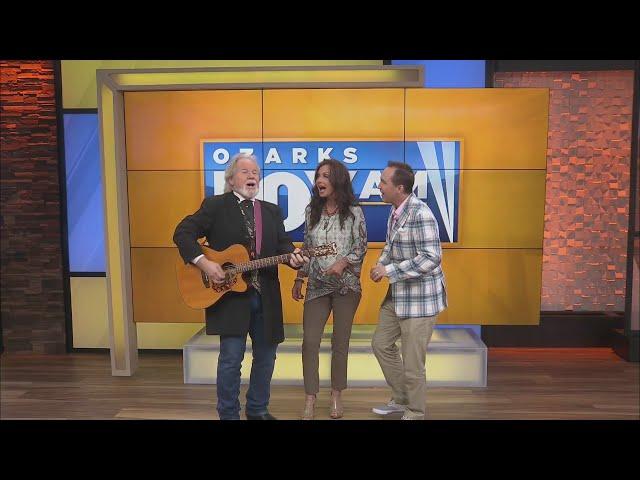 Ozarks FOX AM-Kelly & Jeremy Perform "Islands in the Stream" with Rick McEwen-06/14/22