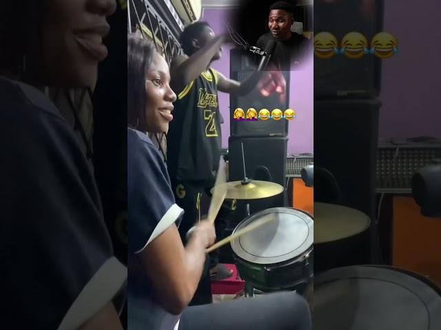 She locks so well with the groove #drummer #drums