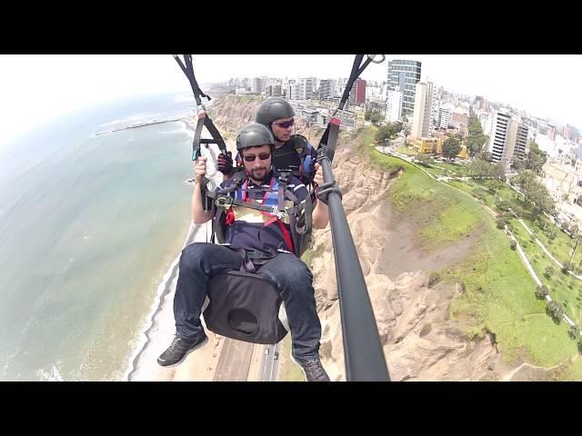 Volando en Parapente