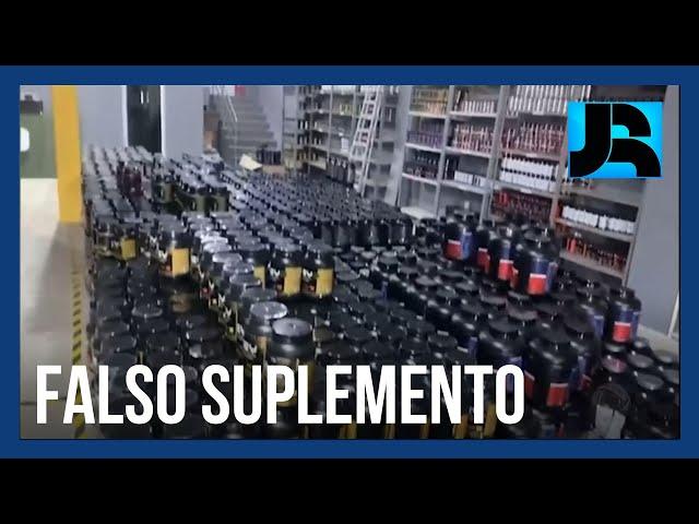 Fábrica clandestina de suplementos alimentares produz amido de milho no lugar de creatina, no Rio