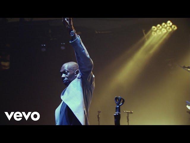 Faithless - God Is a DJ (Live At Alexandra Palace 2005)