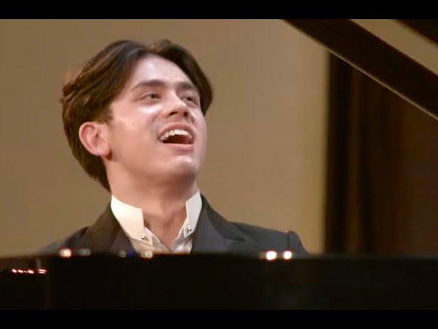 Tchaikovsky Piano Concerto 2 LIVE FULL CONCERT - George Harliono - with surprise encore