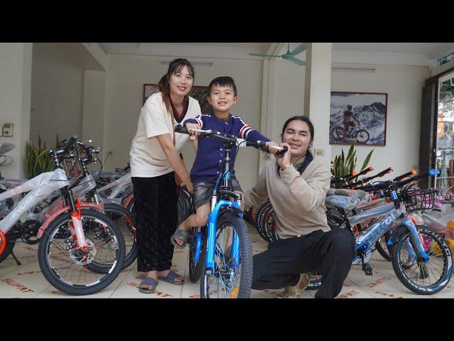 After months of saving, I finally bought a bicycle for my son, farm life