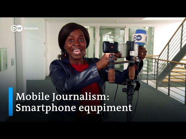 Mobile journalism tutorial: How to turn your mobile phone into a studio | DW Akademie