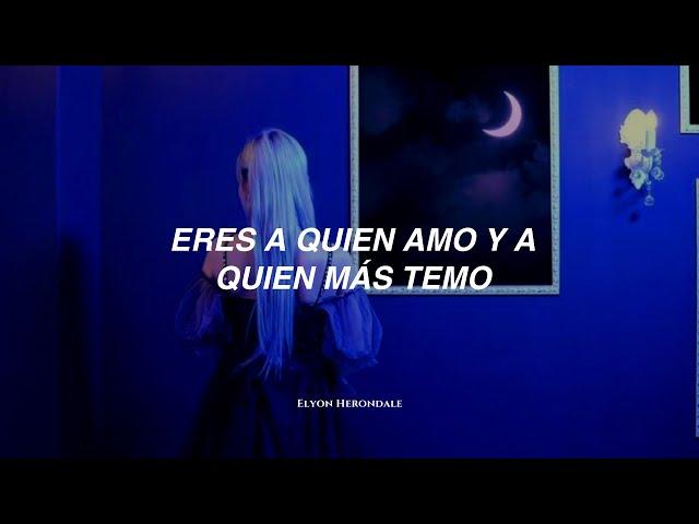 Ava Max - Ghost (Letra en Español)