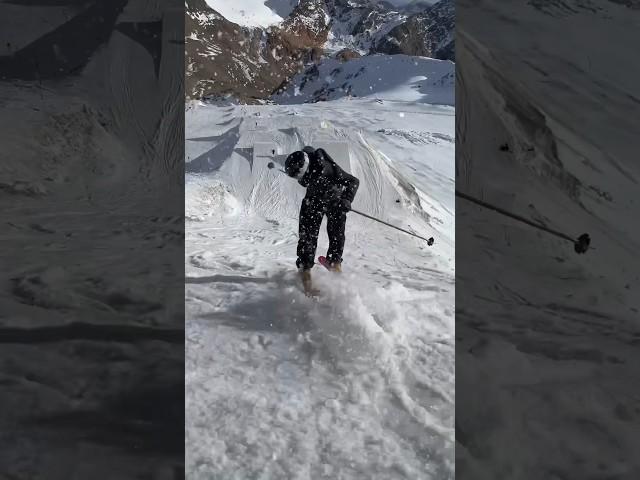 Insane Improvised ski tricks  #ski #alexhackel #1000skis #freeskiing #viral #parkskiing #thealps