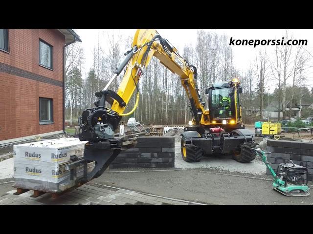 JCB Hydradig 110W (SSW-Infra Oy) working in Finland