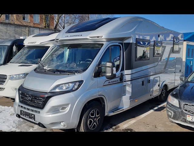 Полуинтегрированный Adria Coral Supreme 670 SC, 2022