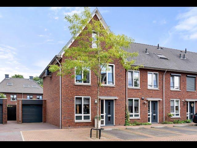 Moderne hoekwoning op de Molenpol in Lunteren | Maaike van Doorn Makelaar Lunteren