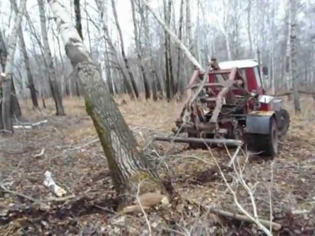 самодельный трактор-на дроварубе