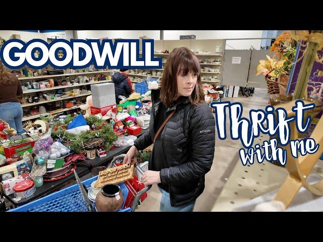 ALMOST MISSED This Goodwill SCORE | Thrift With Me | Reselling