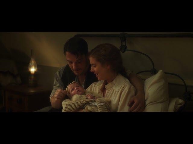 Sunset Song (2015): Chris gives birth to their child after the announcement of the 1st world war.