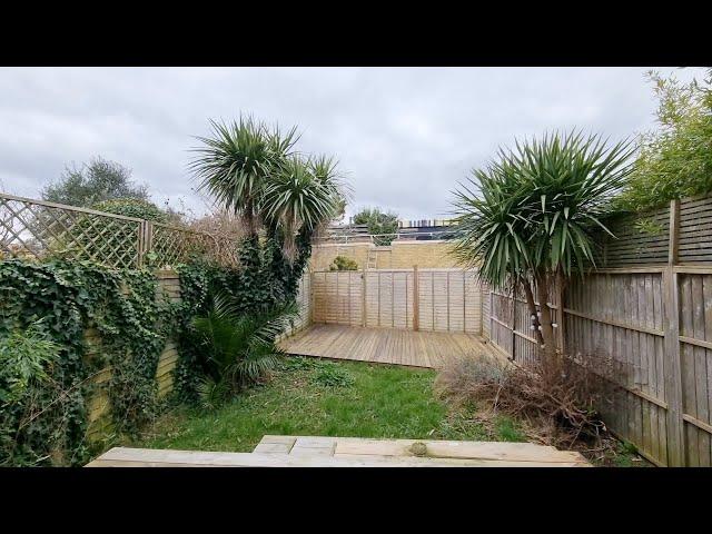 River Close, Shoreham Beach - Oakley Property