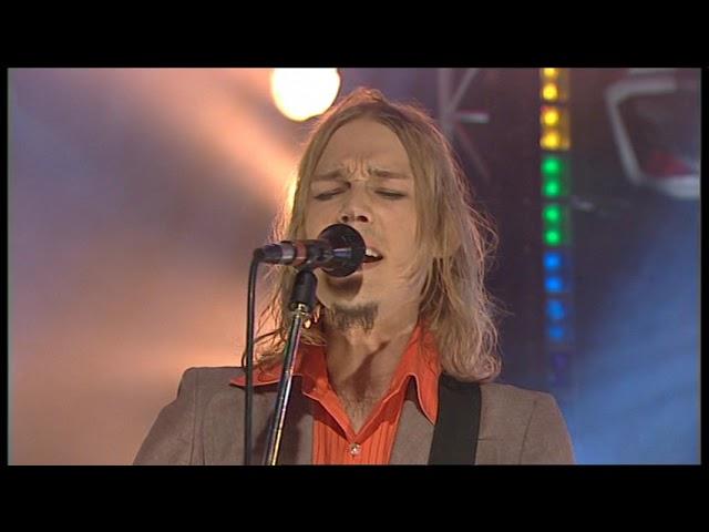 Silverchair Perform "Without You" On Rove Live 2002