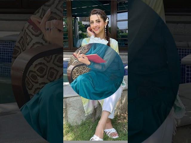 Moomal Khalid #Moomal Khalid Anaya from bachari qudsia #moomal Khalid new pics #moomalkhalid status