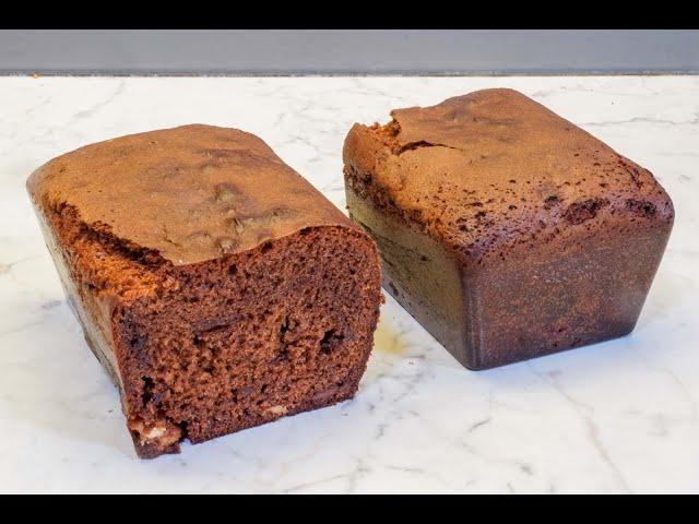 Saftiger Schokoladenkuchen mit Schokostückchen