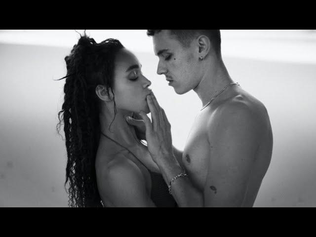 FKA twigs - killer