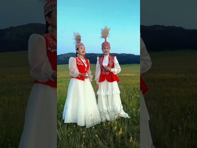    Ұлбосын Кенжебайқызы  Дина Азатқызы   