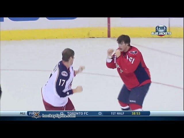 Brandon Dubinsky vs Steve Oleksy Oct 19, 2013