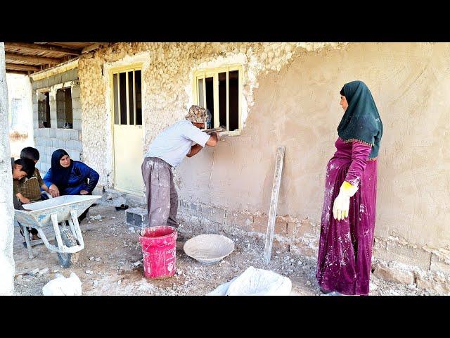 Use of plaster: Hossein's effort and love for the beauty of the front of the house