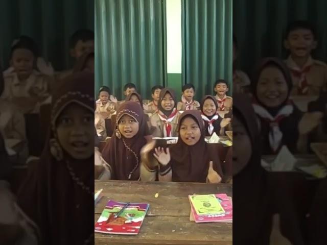 PRAMUKA CANTIK - TEPUK 5