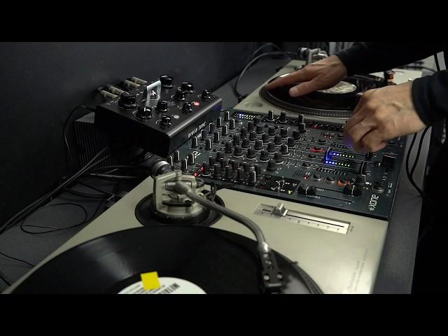 Mixmaster Raitis 12" Techno mix with Zen Delay & Xone:92